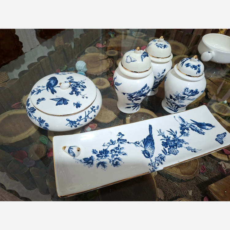 ست جینجر کوچک ( پاسماوری ) ، رولت خوری شکلات خوری