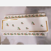 رولت خوری گل سرخ / سرو و پذیرایی / (پس کرایه)