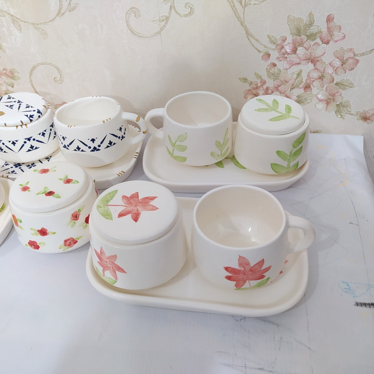 ست چای خوری سرامیکی / قندان و فنجان(پس کرایه)