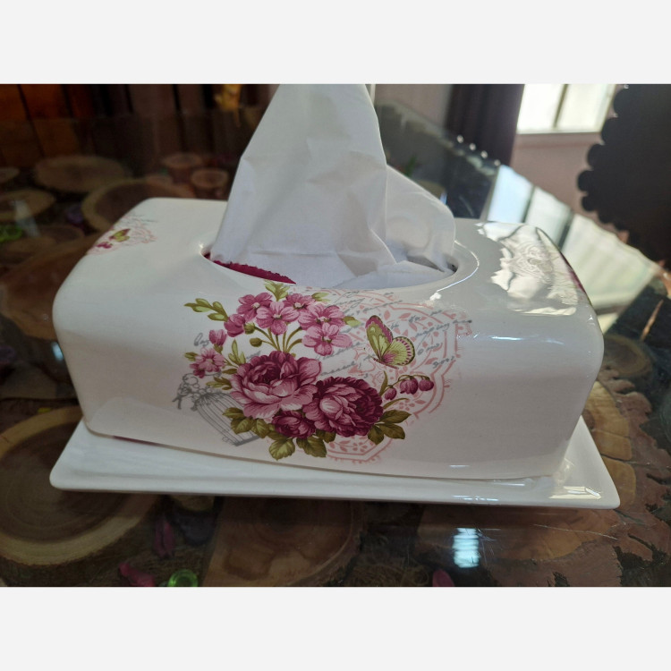 جا دستمال کاغذی سرامیک (قابل ست شدن با تمام سرویس های پذیرایی ) پس کرایه